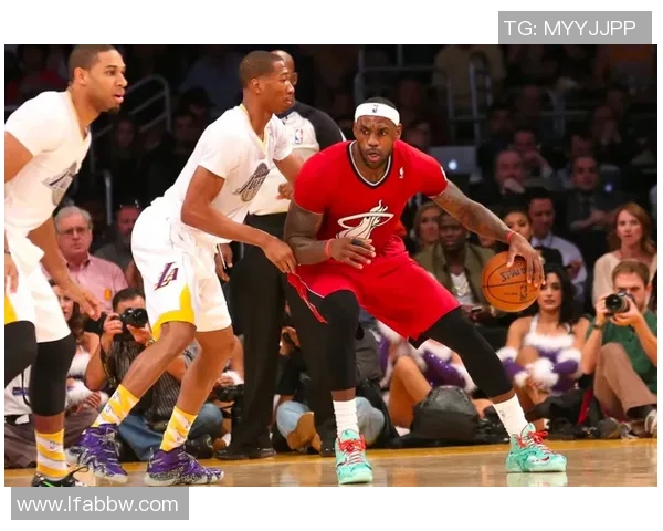 魔术与骑士圣诞大战精彩回顾球迷热情高涨展现篮球魅力