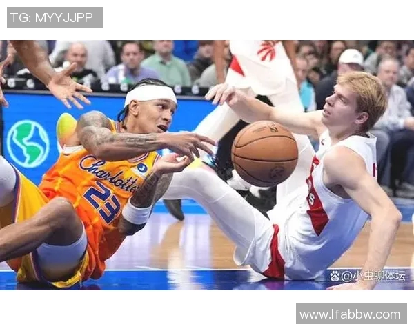 黄蜂与猛龙季前赛精彩对决全场录像回放及精彩瞬间分析