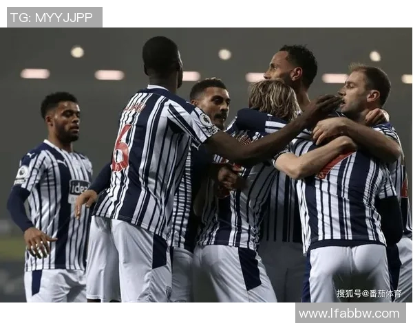 巴黎圣日耳曼迎战西布朗全力争胜展现球队实力与风采