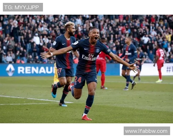 第戎主场迎战巴黎圣曼争夺法甲积分榜关键战役