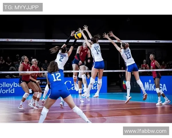 上海排球队以61分领跑世锦赛积分榜展现强劲实力