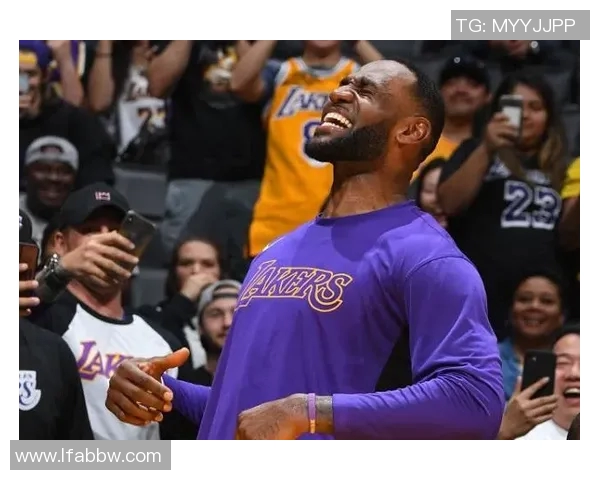 奥尼尔与爵士的经典对决回顾及其对NBA历史的影响分析