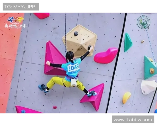 成都攀岩队在全国攀岩耐力排行榜中荣获第四名的辉煌成就MBA