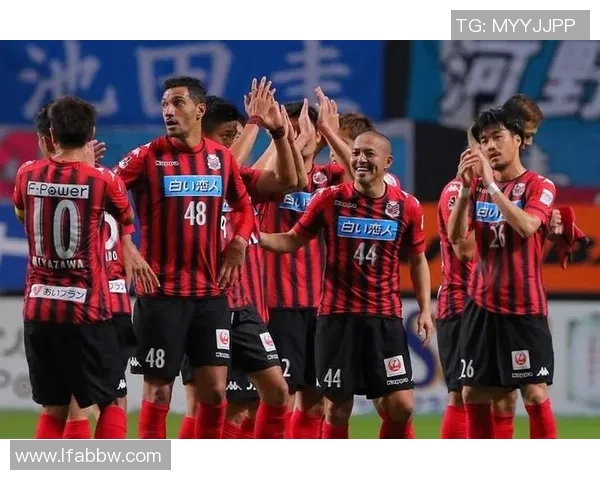 札幌冈萨多迎战广岛挑战赛前瞻分析与球队状态评估